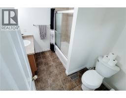 41 Vennio Lane, Hamilton, ON L9B2Y6 Photo 32