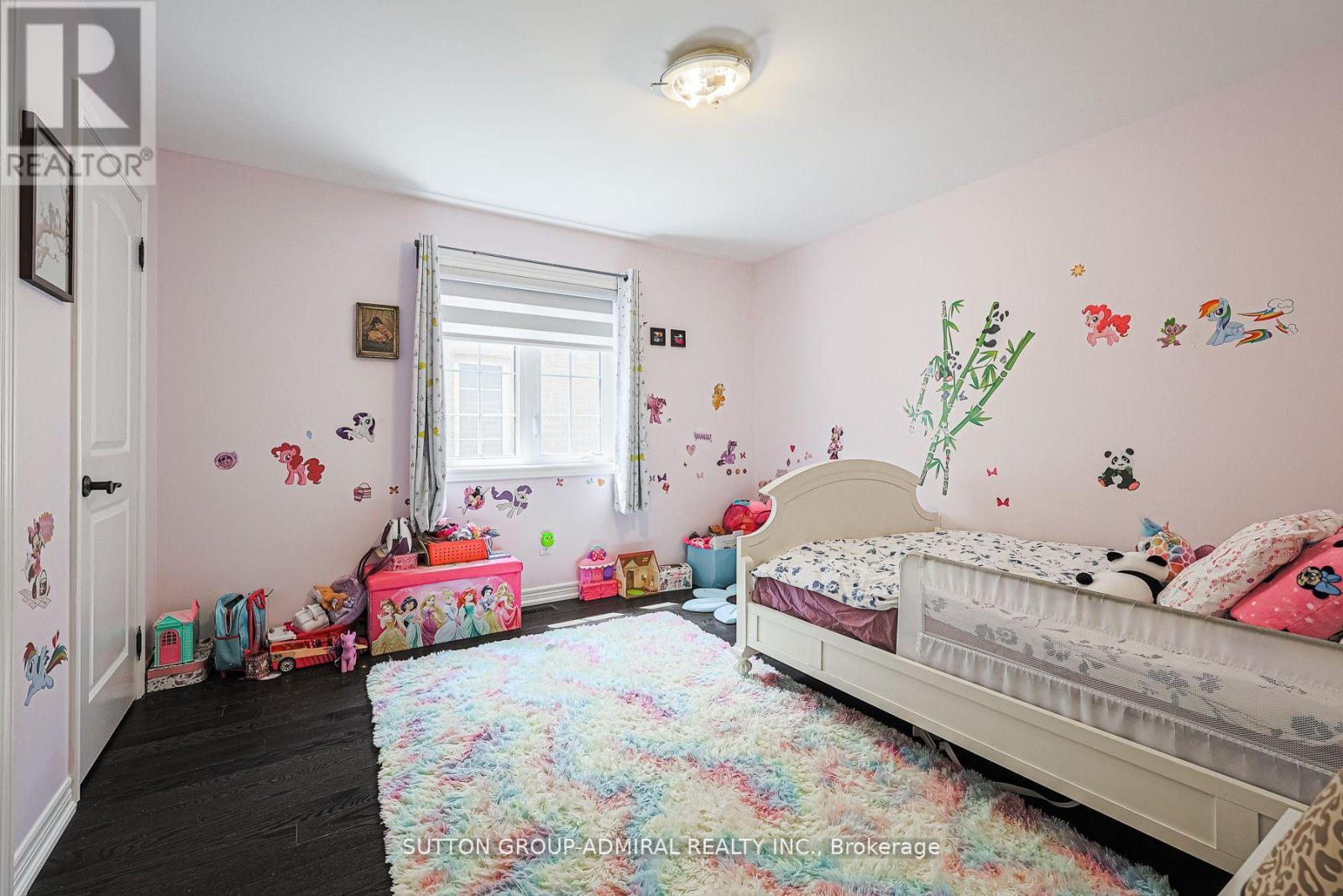 163 Heintzman Crescent — photo 25