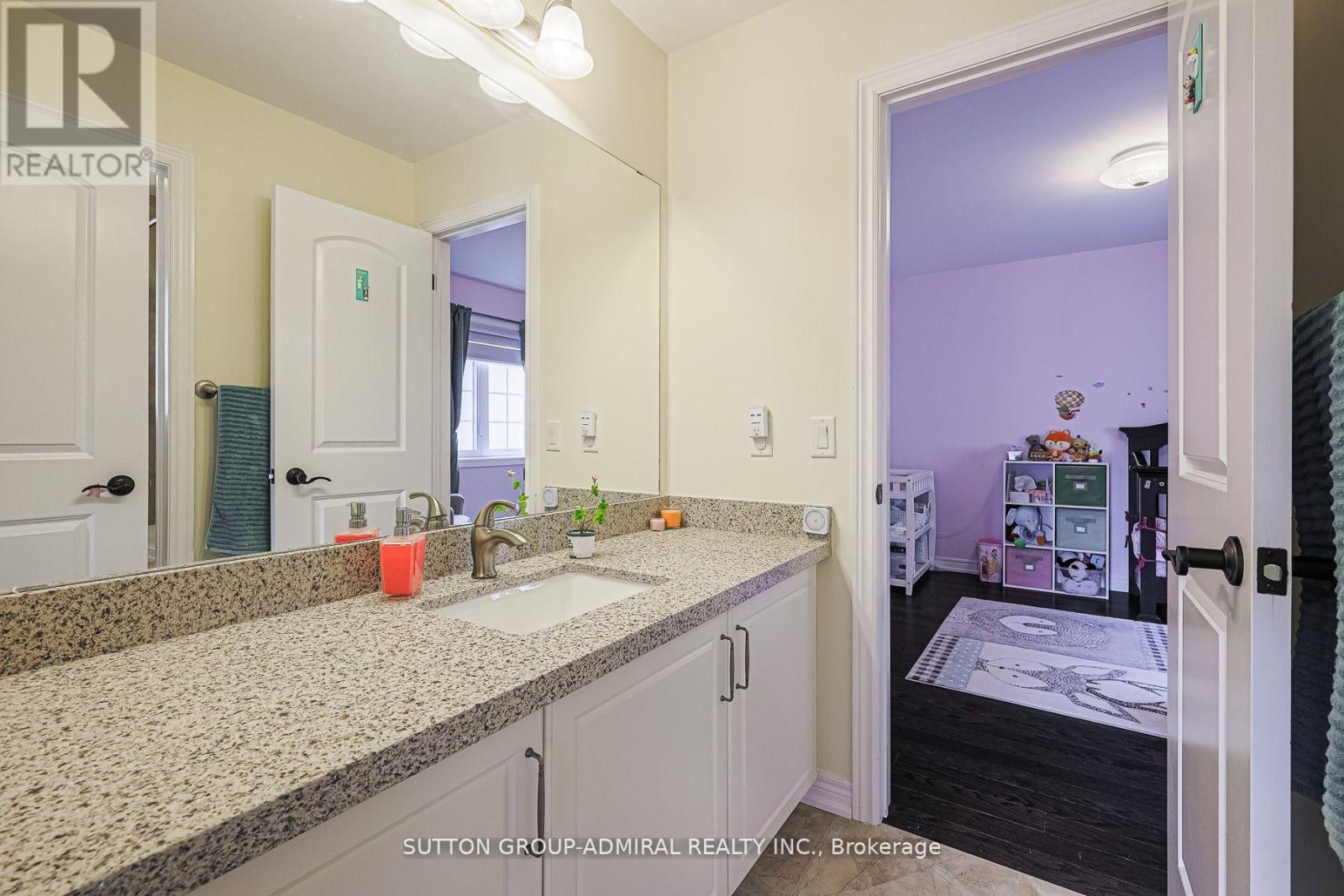 163 Heintzman Crescent — photo 28
