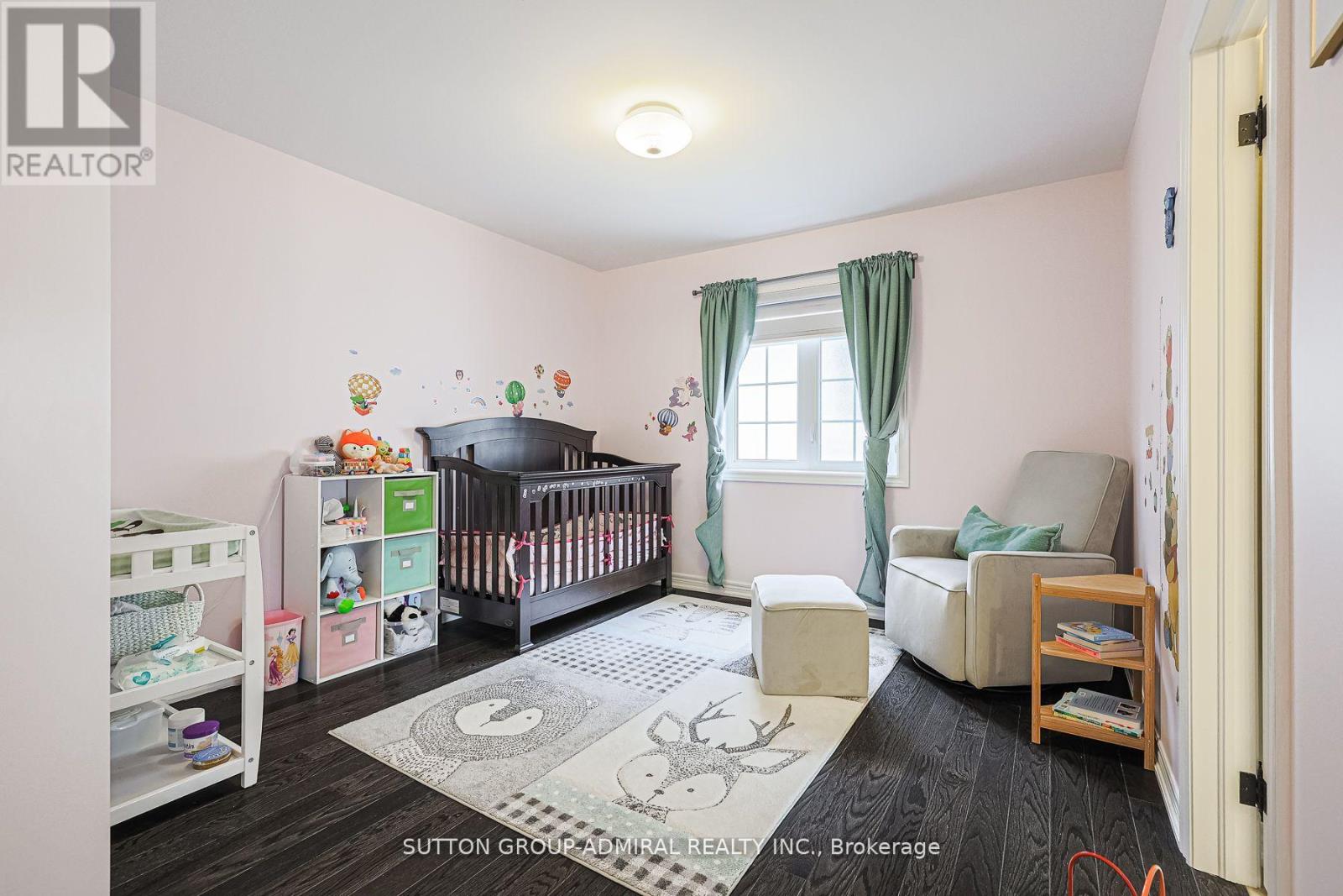 163 Heintzman Crescent — photo 26