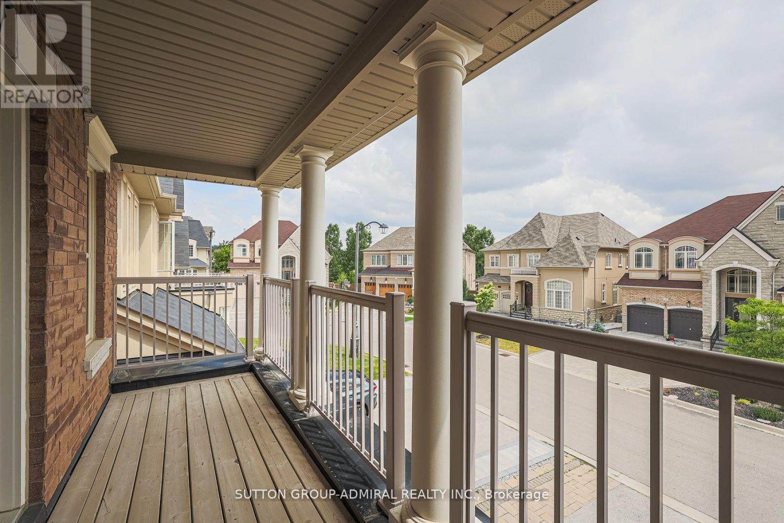 163 Heintzman Crescent — photo 27