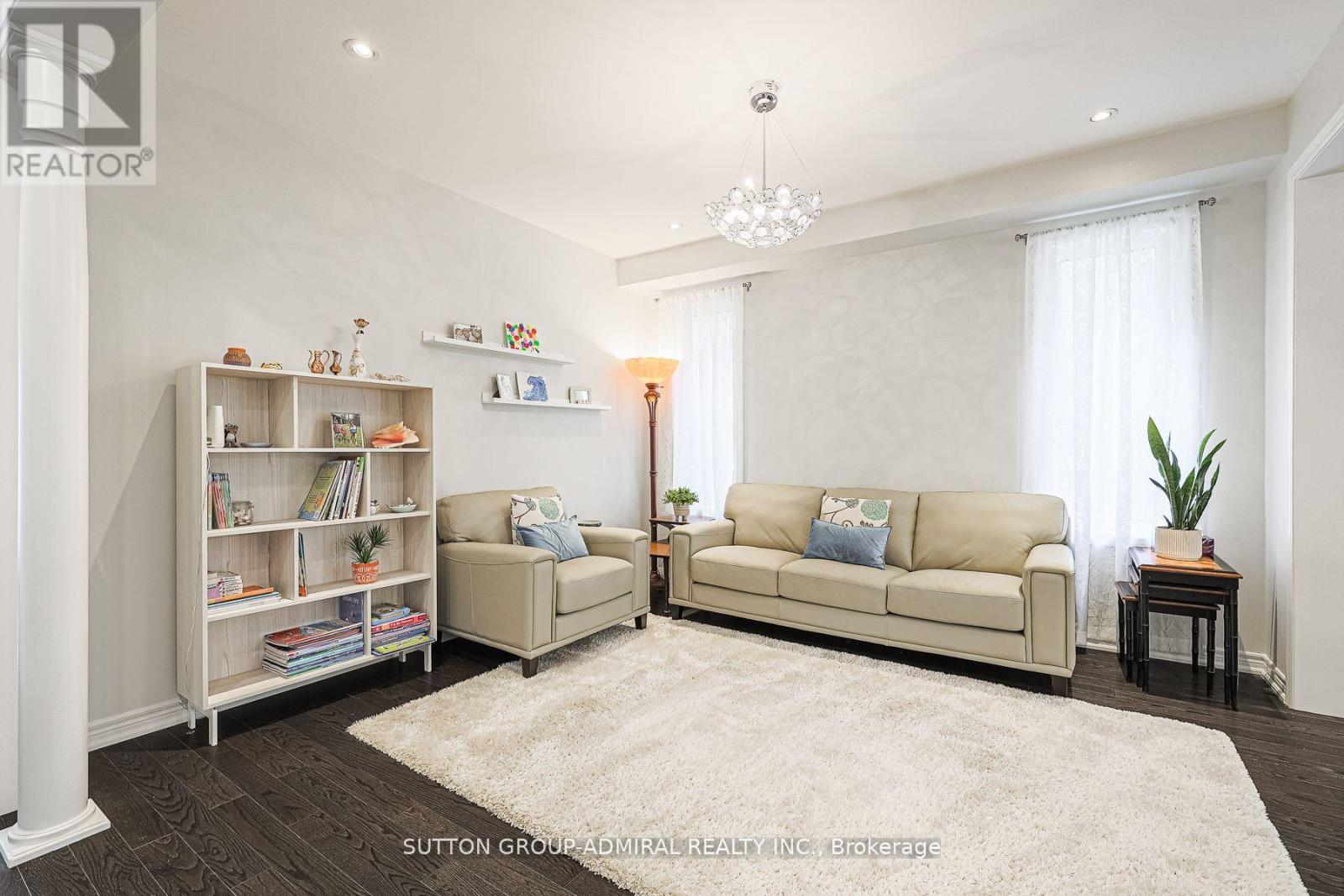 163 Heintzman Crescent — photo 13