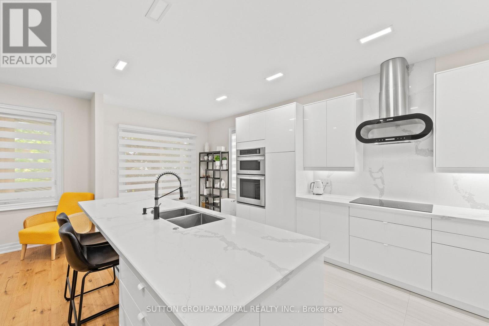 16 OAKMONT AVENUE - 14