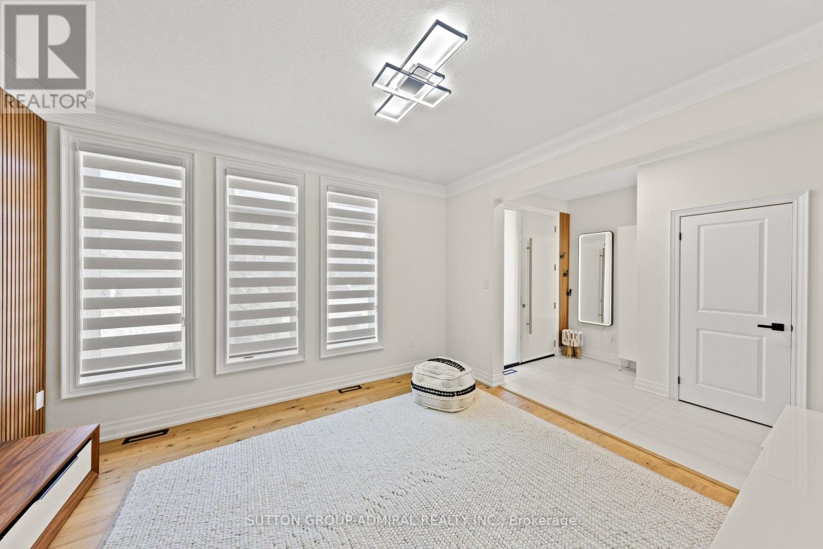 16 OAKMONT AVENUE - 10