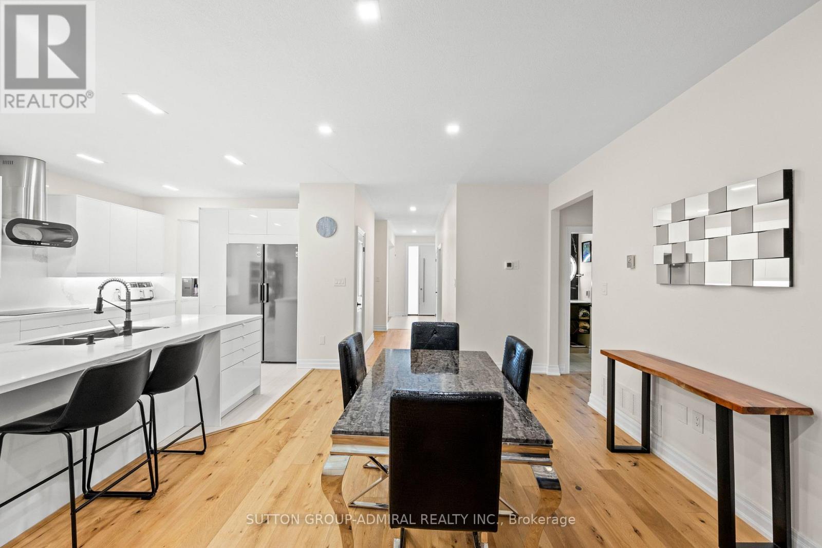 16 OAKMONT AVENUE - 19