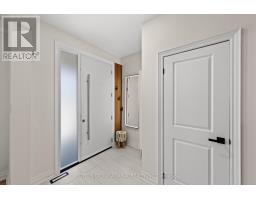 16 Oakmont Avenue, Oro Medonte, ON L0L2L0 Photo 7