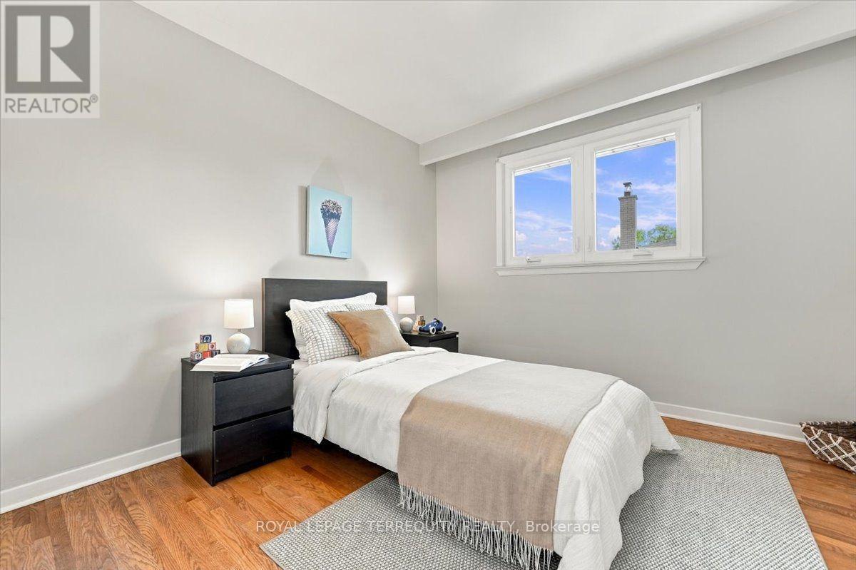169 GRANDRAVINE DRIVE - 22