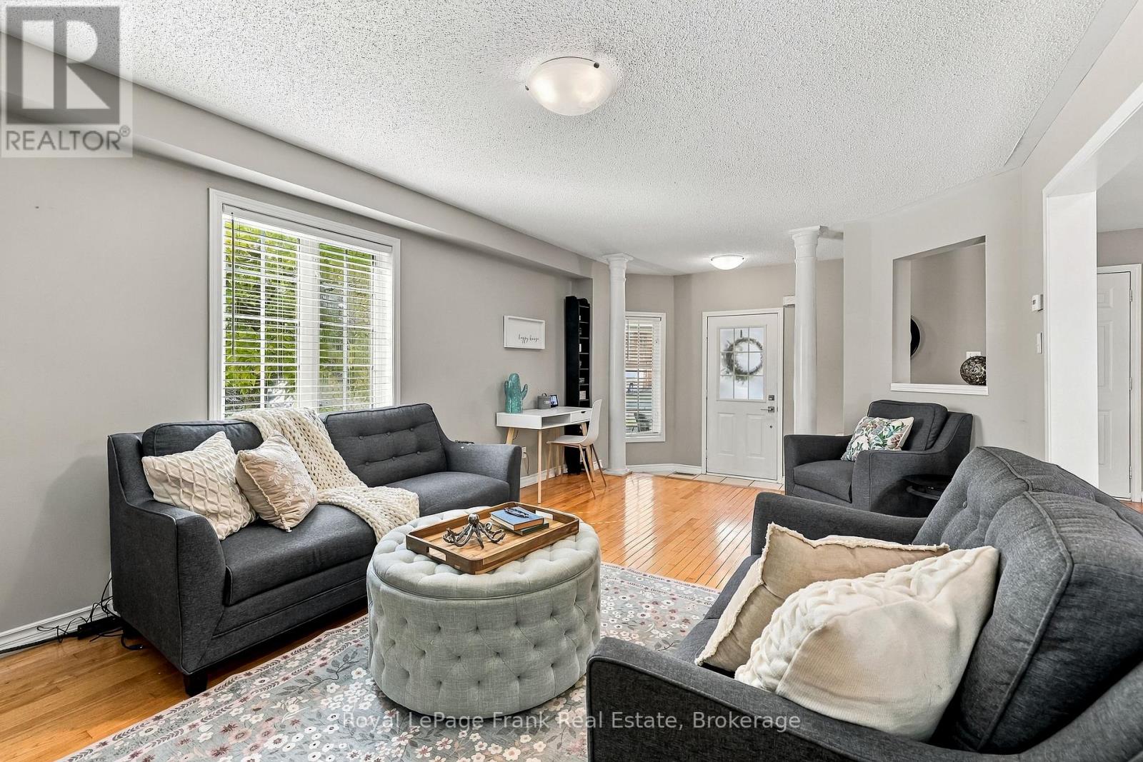 15 Sprucewood Crescent, Clarington, ON photo 11