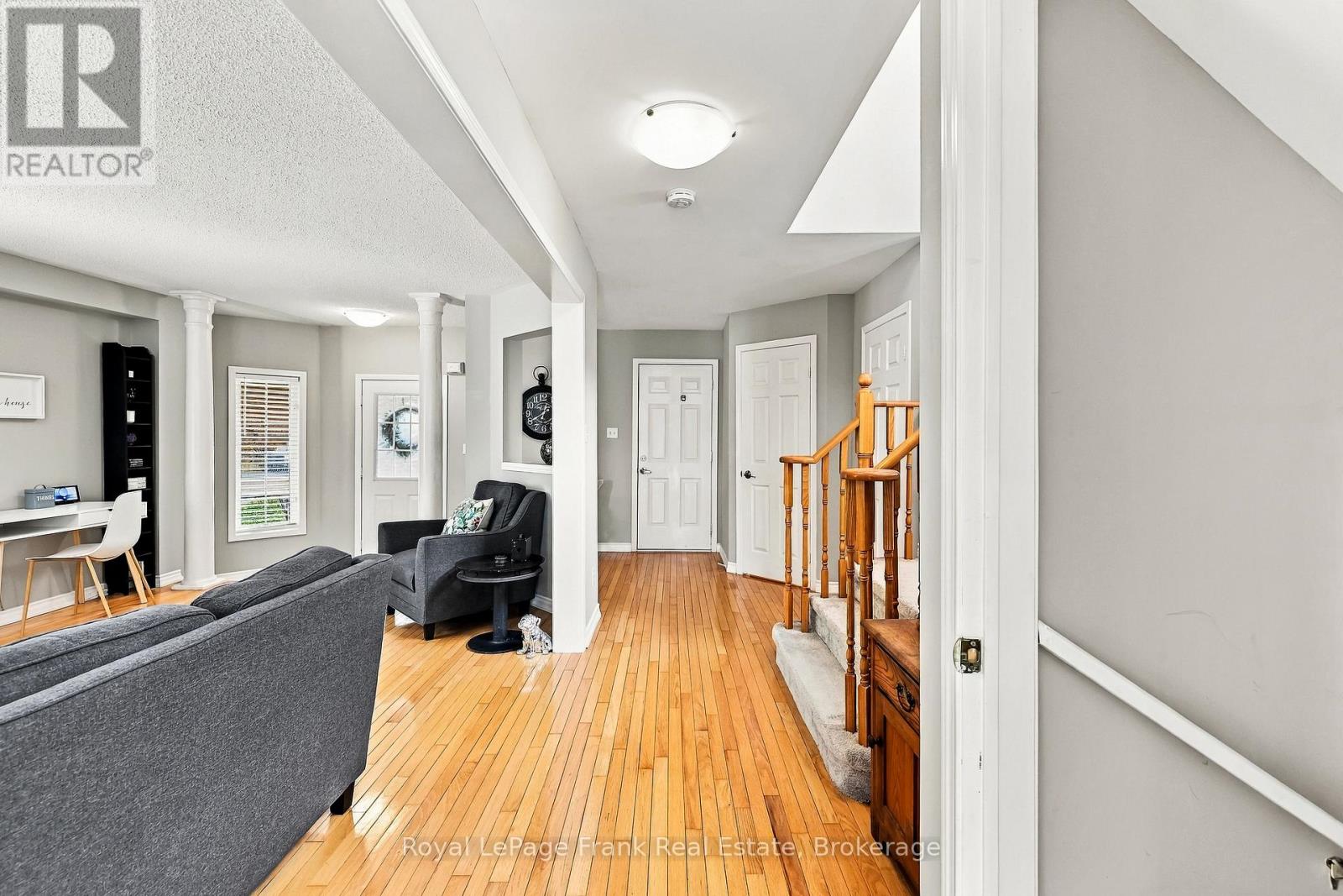 15 Sprucewood Crescent, Clarington, ON photo 12