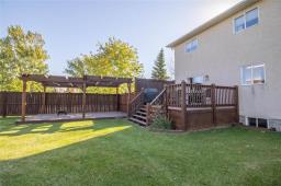 2 Northview Crescent, Steinbach, MB R5G2A7 Photo 34