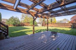2 Northview Crescent, Steinbach, MB R5G2A7 Photo 36