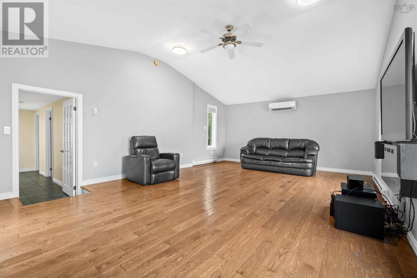 Property 31 of 49 of 756 Brookside Road