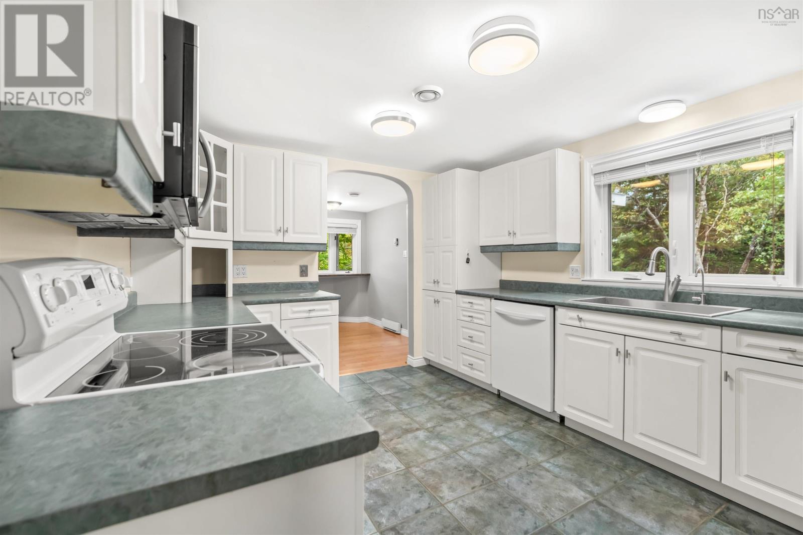 Property 25 of 49 of 756 Brookside Road