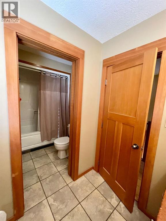 4112 15 Avenue - 22