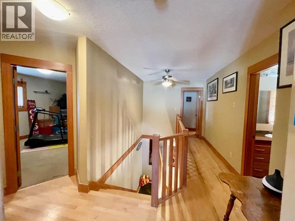4112 15 Avenue - 32