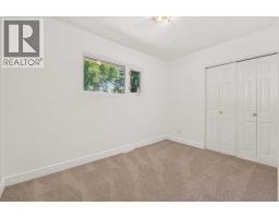 90 Armstrong Crescent Se, Calgary, AB T2J0X3 Photo 18