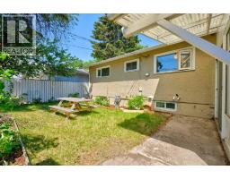 90 Armstrong Crescent Se, Calgary, AB T2J0X3 Photo 34