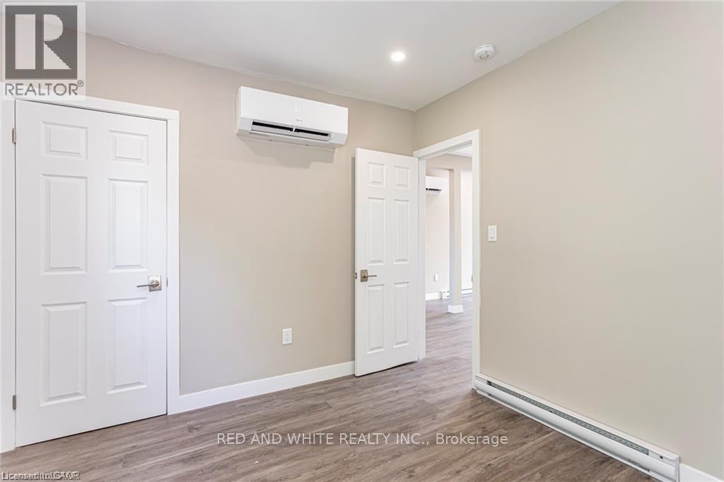 279 William Street — photo 15