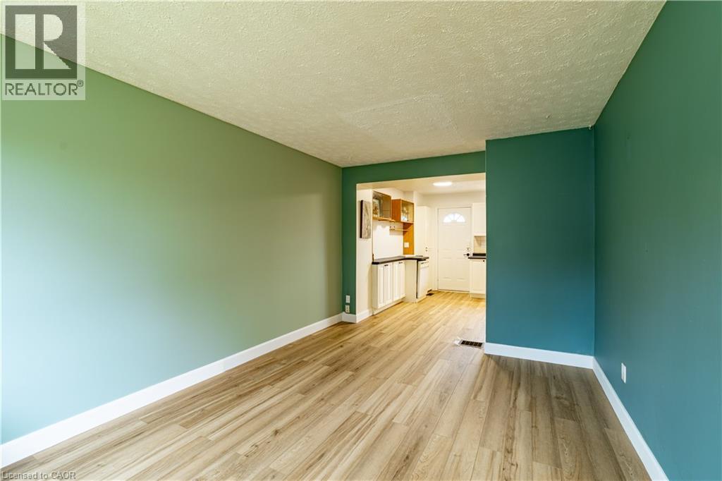 227 Fergus Avenue — photo 11