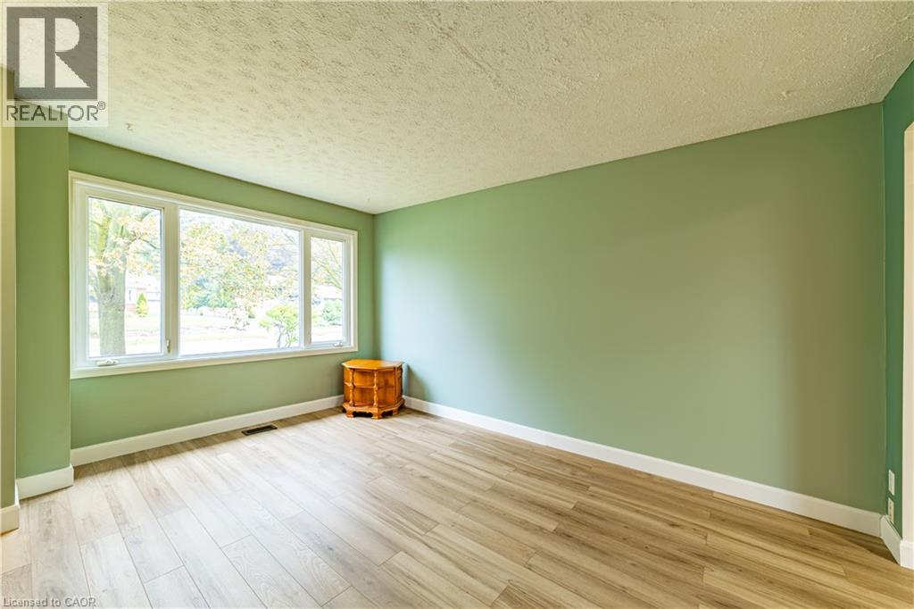 227 Fergus Avenue — photo 13