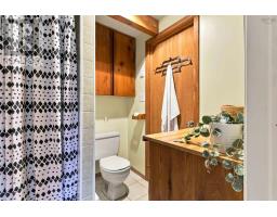 4 Lynn Road, Halifax, NS B4A3V5 Photo 33