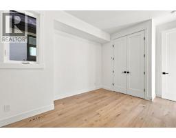 2026 36 Street Sw, Calgary, AB T3E2Z1 Photo 24