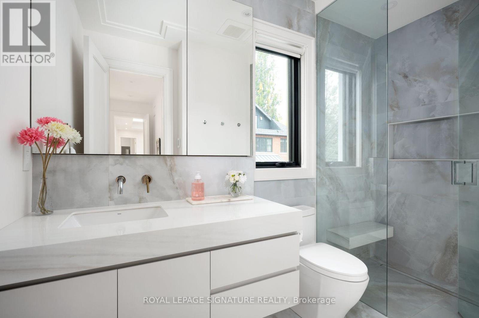 20 Rochester Avenue, Toronto, ON photo 28