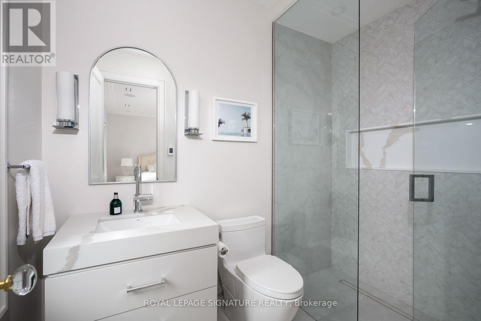 20 Rochester Avenue, Toronto, ON photo 31