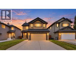 152 Hawkmere Close - photo 1