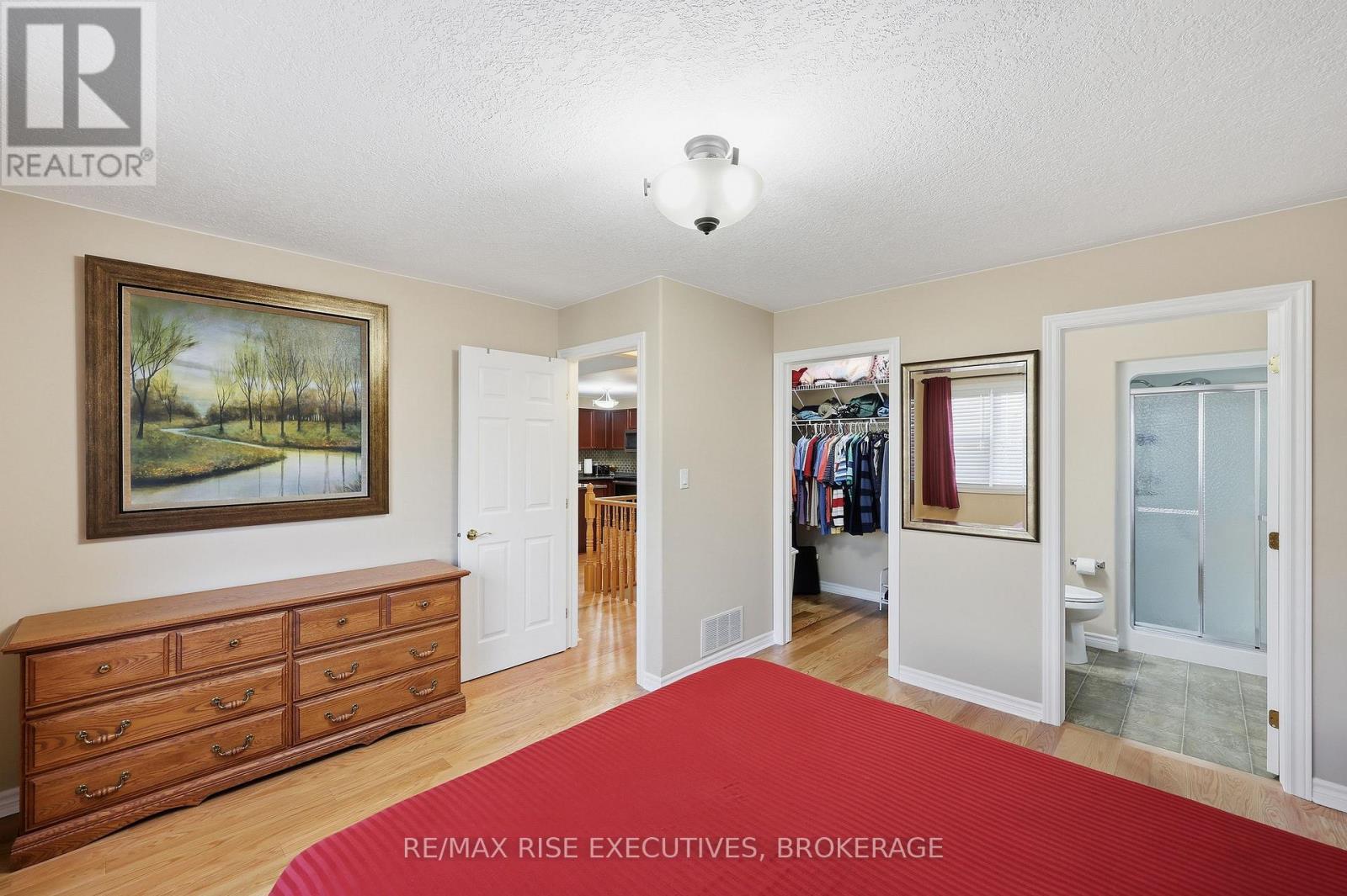 176 Macdougall Drive — photo 17