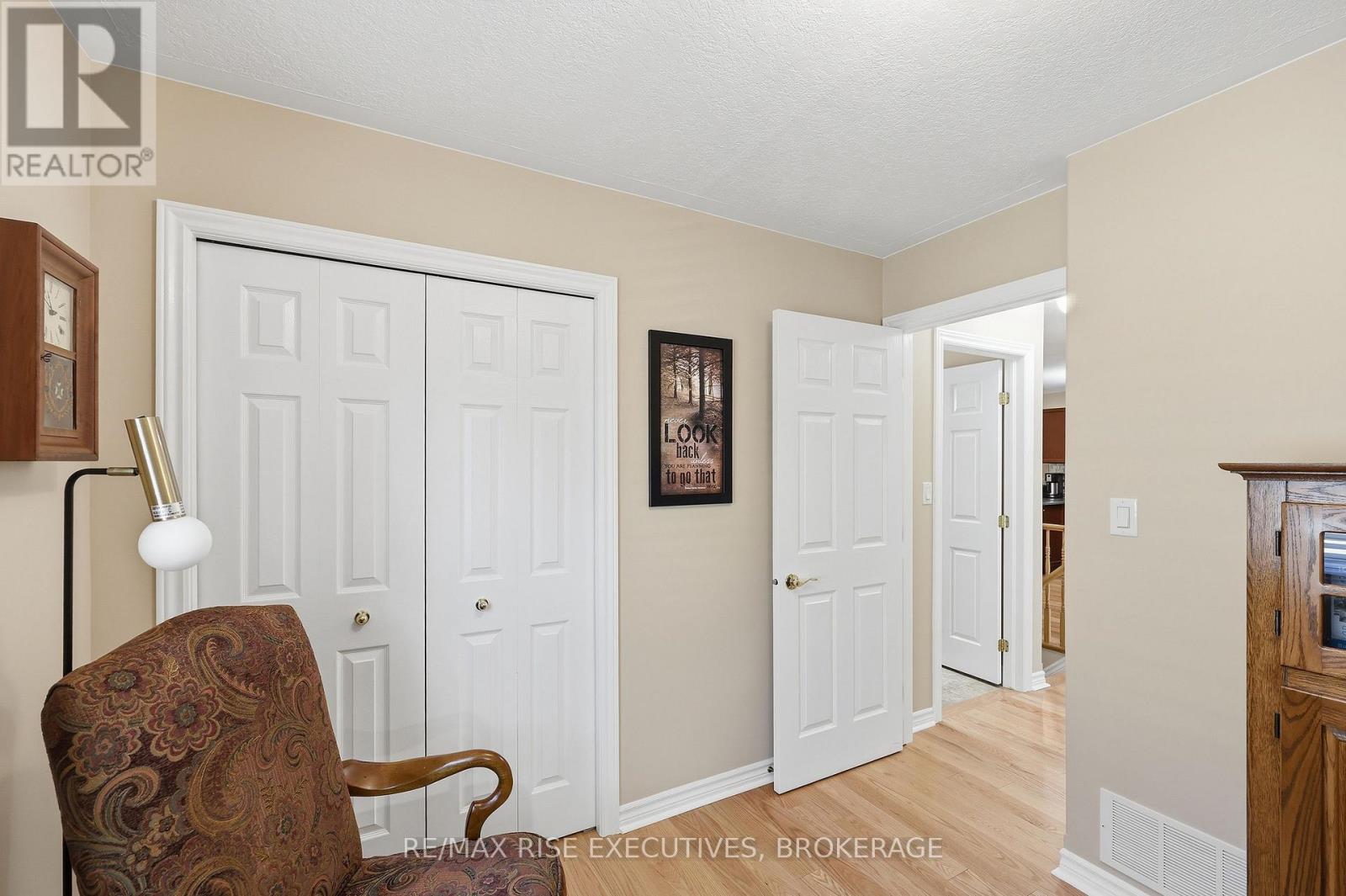 176 Macdougall Drive — photo 21