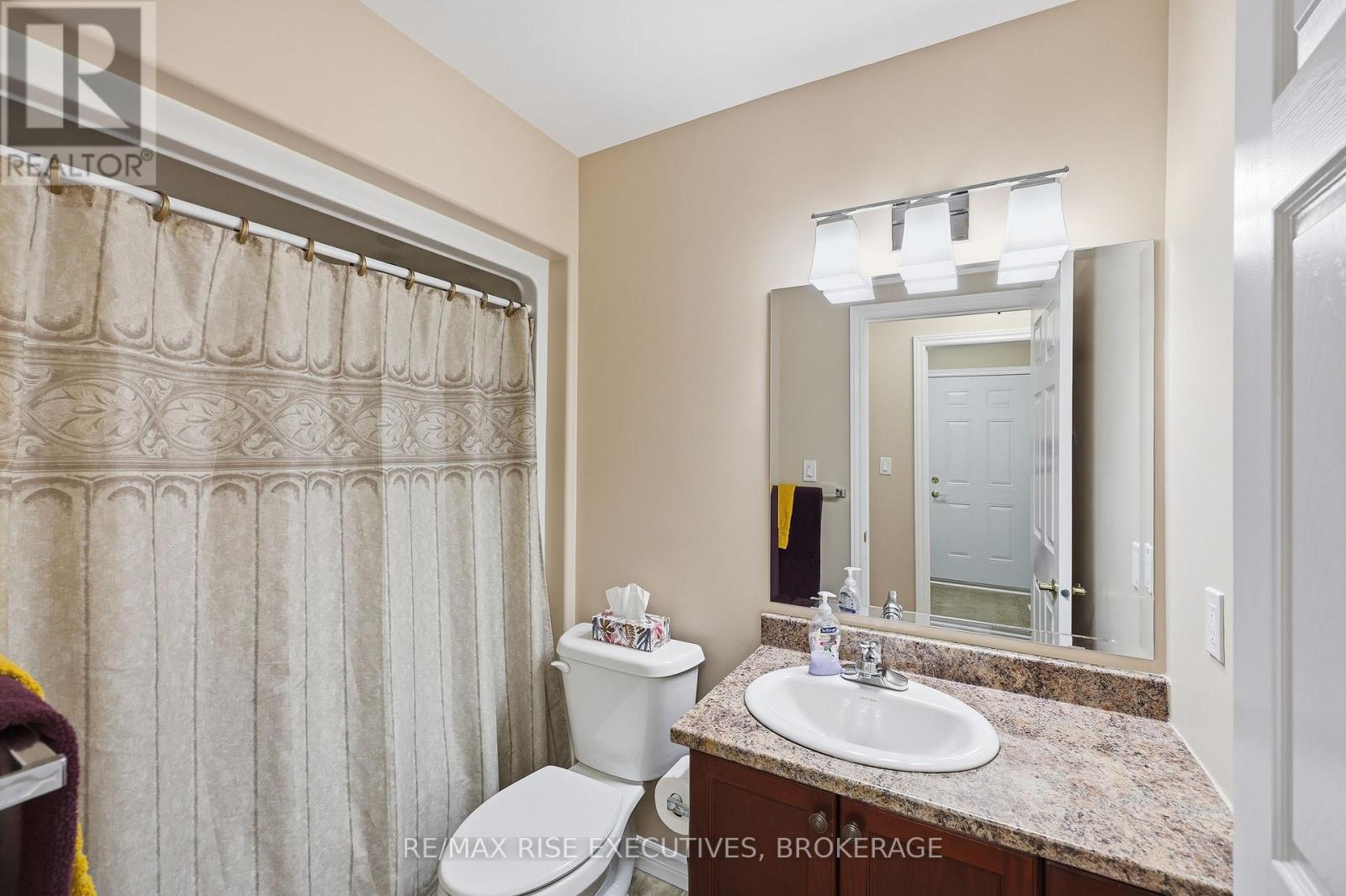176 Macdougall Drive — photo 22