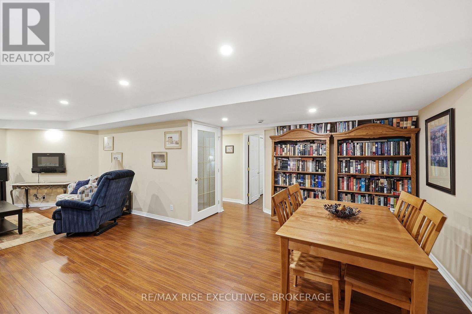 176 Macdougall Drive — photo 27