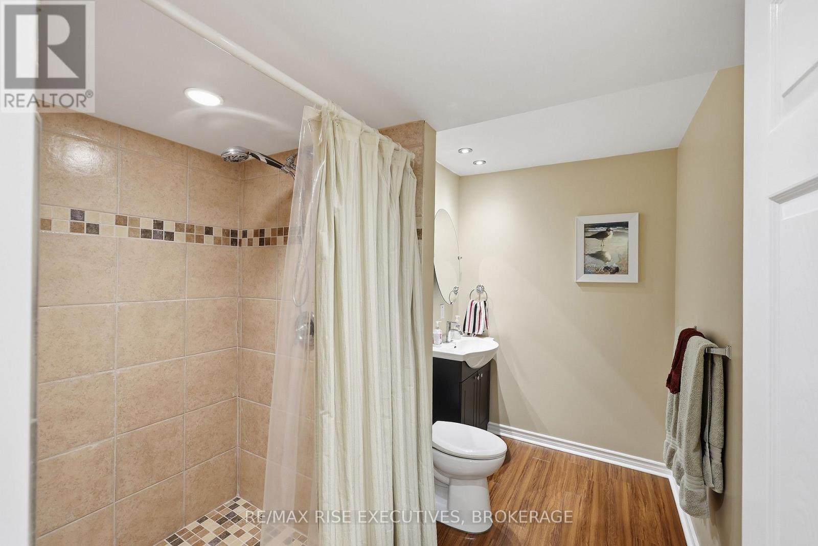 176 Macdougall Drive — photo 31