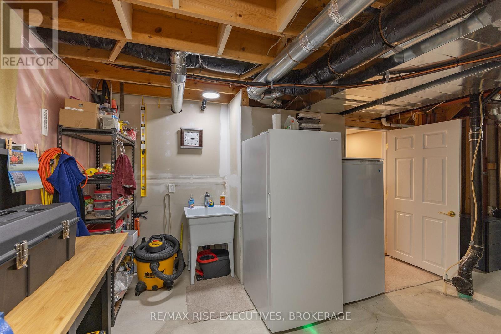 176 Macdougall Drive — photo 34
