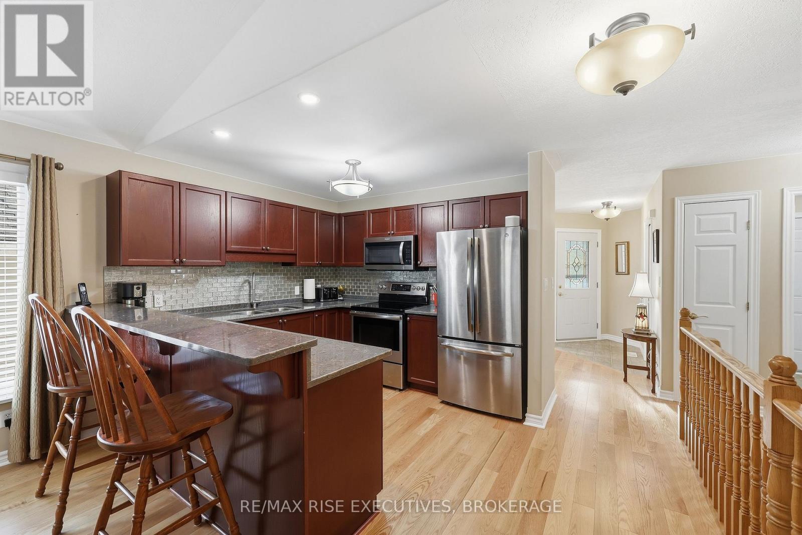 176 Macdougall Drive — photo 8