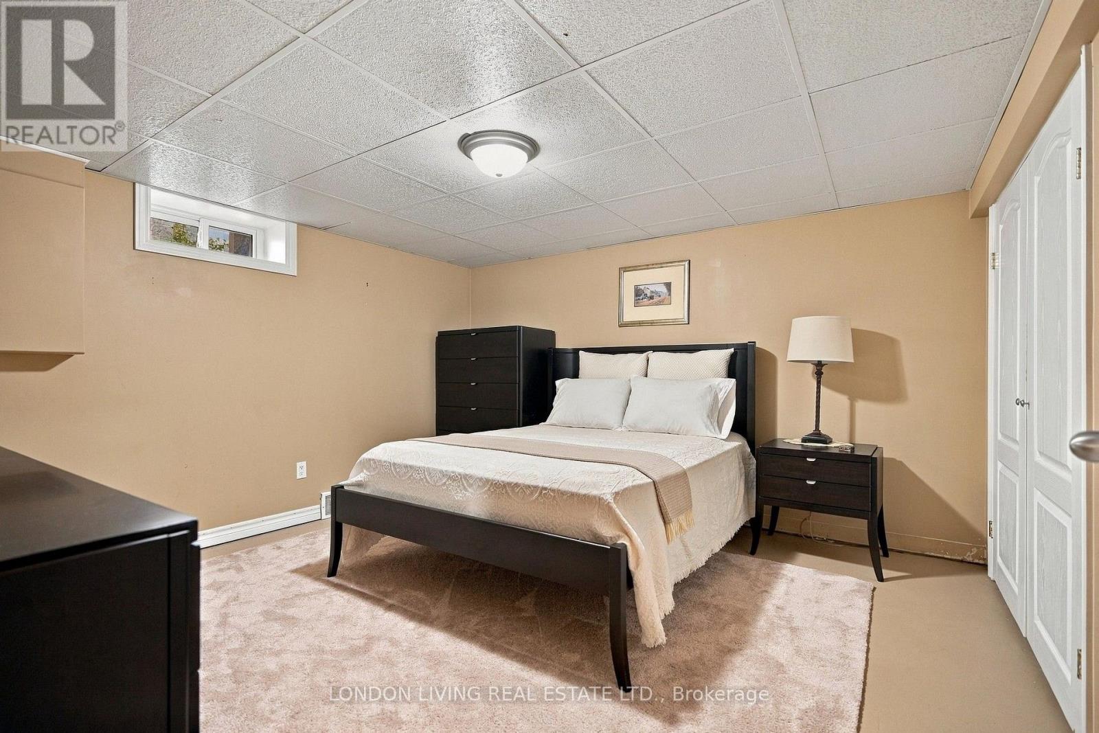 69 Logan Avenue — photo 33