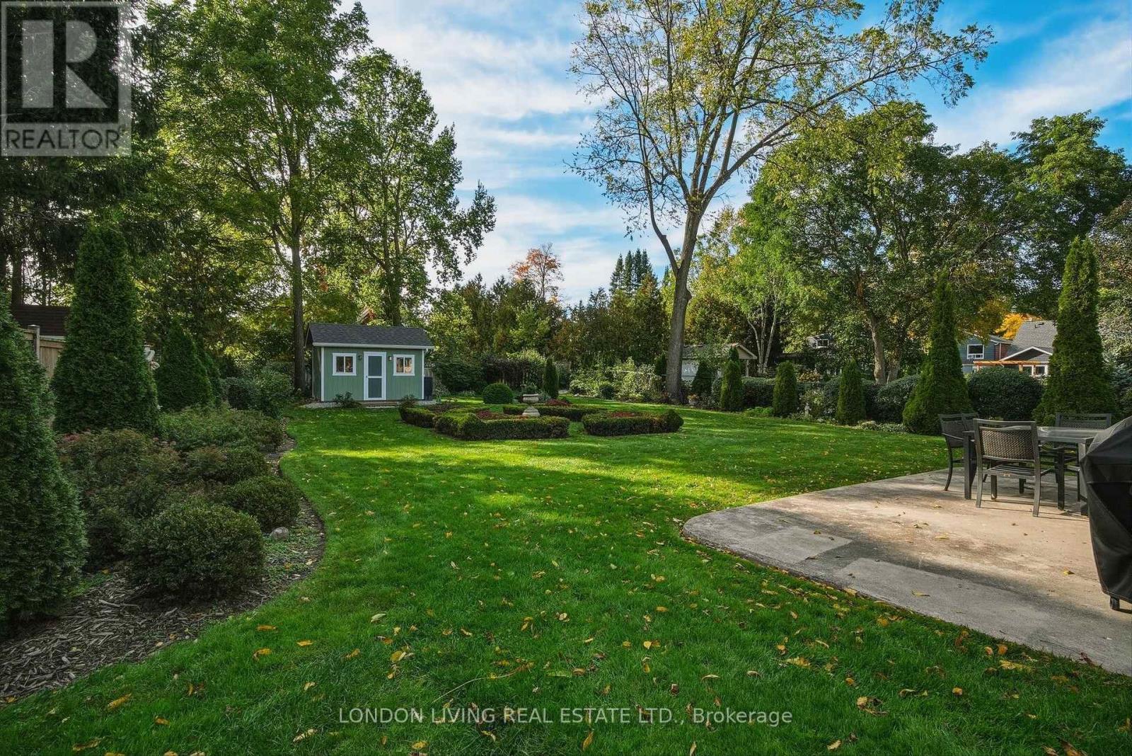69 Logan Avenue — photo 44