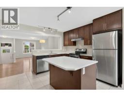 1106 Mckenzie Towne Row SE - photo 12