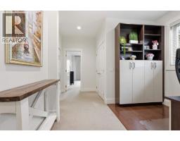 1903 26 Avenue SW - photo 32