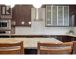 1903 26 Avenue SW - photo 15