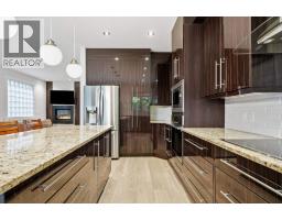 1903 26 Avenue SW - photo 16