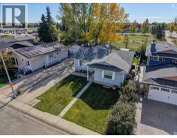 325 Flett Drive NE - photo 3