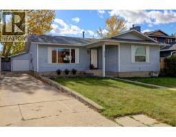 325 Flett Drive NE - photo 2