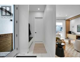 3pc Bathroom - 316 28 Avenue Ne, Calgary, AB T2E2B3 Photo 16
