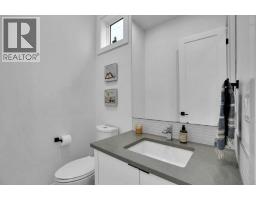 Storage - 316 28 Avenue Ne, Calgary, AB T2E2B3 Photo 17