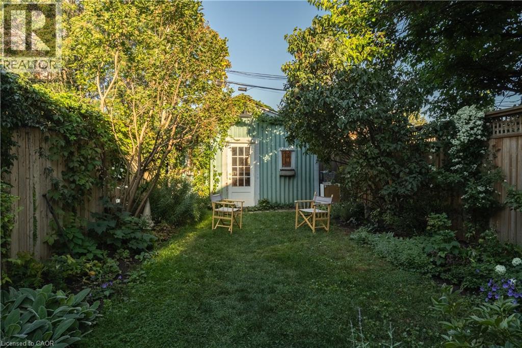 29 Steven Street — photo 36