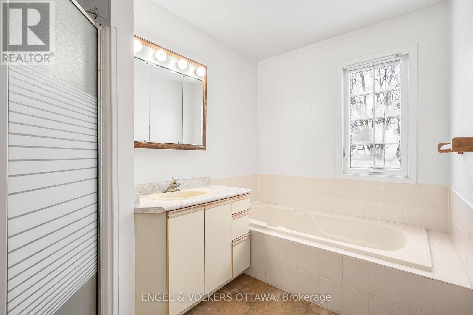1321 Morley Boulevard — photo 13
