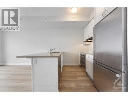 808 Mishi Private, Ottawa, ON K1K5C5 Photo 6