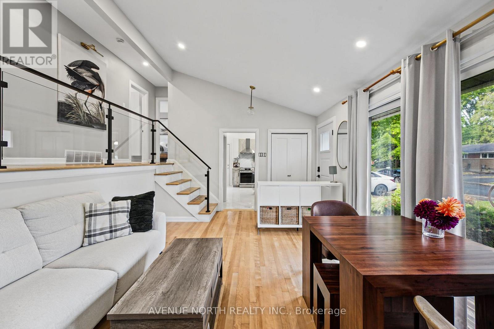 1174 MAYBANK STREET - 10